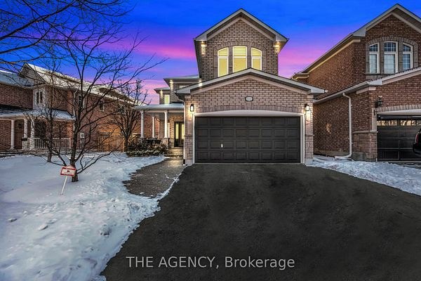 2132 Chatsworth Avenue, Oakville